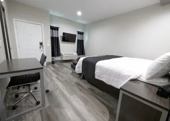 Crystal Inn hotel thumbnail 4