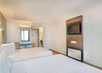 Studio 6 Suites Los Angeles, CA - Los Angeles - LAX hotel thumbnail 7
