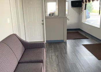 New Budget inn hotel thumbnail 2