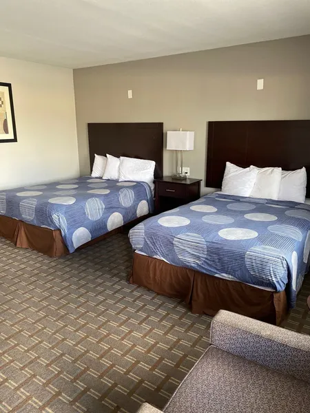 New Budget inn hotel detail image 6