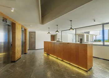 It beach hotel thumbnail 2