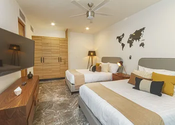 It beach hotel thumbnail 6