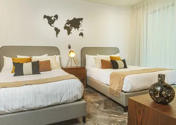 It beach hotel thumbnail 7