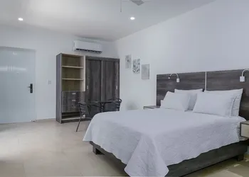 Casa Xtao hotel thumbnail 3