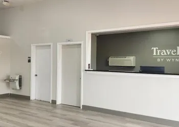 Travelodge by Wyndham Kingsland GA hotel thumbnail 8