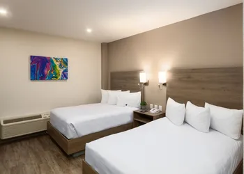 Hotel Mesaluna Short & Long Stay hotel thumbnail 8