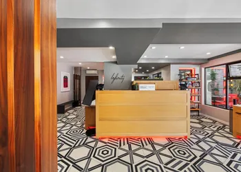 Infinity Hotel San Francisco, Tapestry Collection by Hilton hotel thumbnail 8