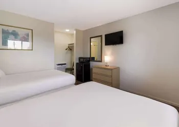 Rodeway Inn Livermore hotel thumbnail 6