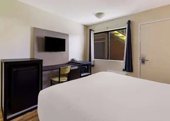 Rodeway Inn Livermore hotel thumbnail 8