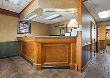 Rodeway Inn McPherson East hotel thumbnail 3