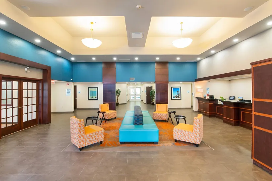 Comfort Inn & Suites hotel detail image 2