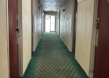 Kampus Inn by OYO Gainesville - University Area hotel thumbnail 2