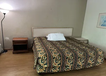 Kampus Inn by OYO Gainesville - University Area hotel thumbnail 7