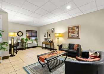 Suburban Studios Morgantown hotel thumbnail 3