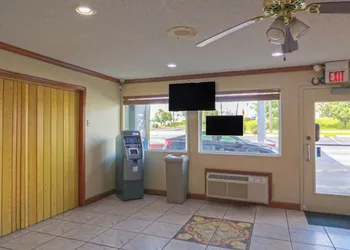 Economy Inn Ashburn GA I-75 hotel thumbnail 2