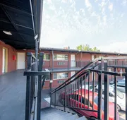 Banfield Studios By OYO Portland OR hotel detail image 3