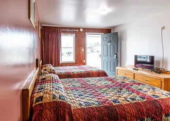 Autzen Inn hotel thumbnail 2