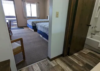 Nova Motel hotel thumbnail 4