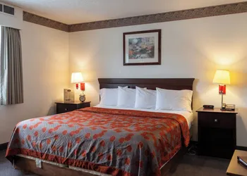 Executive Inn & Suites Lufkin US 59 hotel thumbnail 6
