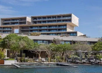 The Club at Solaz hotel thumbnail 6