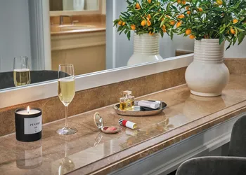 Pendry Newport Beach hotel thumbnail 7