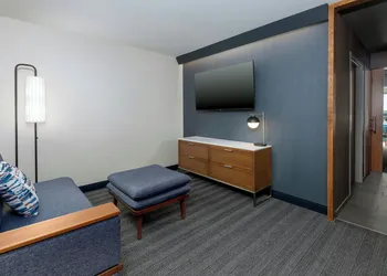 Courtyard by Marriott Gainesville GA hotel thumbnail 8