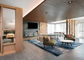 Fairfield Inn by Marriott & Suites Chino hotel thumbnail 2