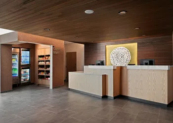 Fairfield Inn by Marriott & Suites Chino hotel thumbnail 3