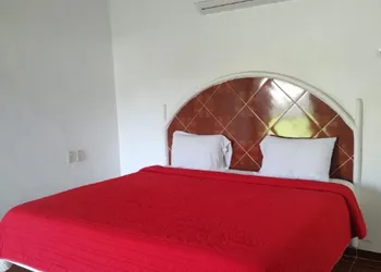 Hotel Violet hotel thumbnail 6