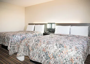Capri inn and Suites hotel thumbnail 2