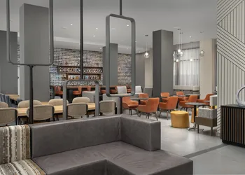 SpringHill Suites by Marriott New York Queens hotel thumbnail 2