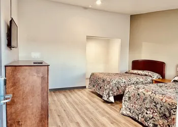 The Express Inn hotel thumbnail 3