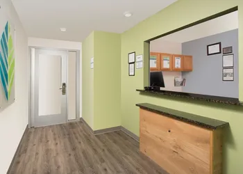 Extended Stay America Select Suites - Fayetteville hotel thumbnail 2