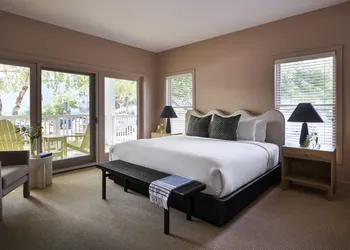 The Neighborhood Hotel-New Buffalo hotel thumbnail 6