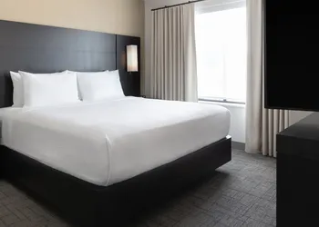 Residence Inn by Marriott Fairfield Napa hotel thumbnail 6