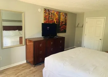 Ocean One Inn hotel thumbnail 7