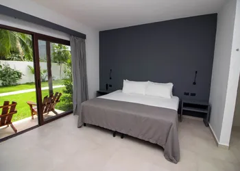My Blue Hotel hotel thumbnail 5