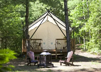 Whispering Springs Wilderness Retreat hotel thumbnail 8