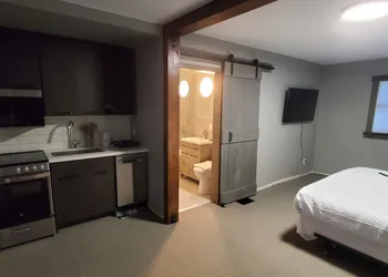 Moira Lake Motel hotel thumbnail 5