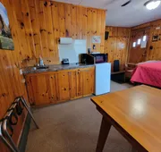 Two Rivers Motel and Cabins hotel detail image 4