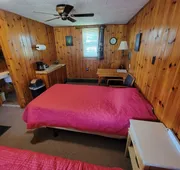 Two Rivers Motel and Cabins hotel detail image 7