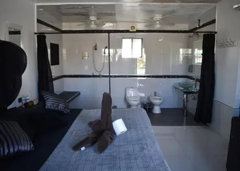 Motel El Refugio hotel thumbnail 8