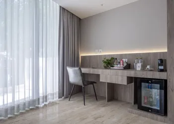 Hotel Elements by Marquis hotel thumbnail 7
