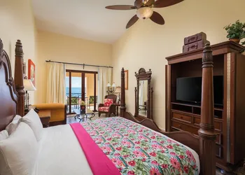 Hacienda Resort hotel thumbnail 5