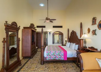 Hacienda Resort hotel thumbnail 6
