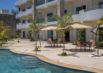 Isla Coral Posada Real hotel thumbnail 6