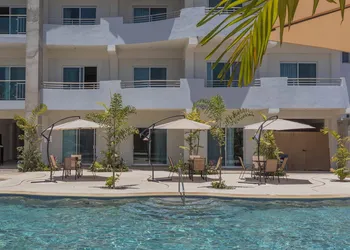 Isla Coral Posada Real hotel thumbnail 8
