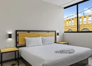 Suites Reforma by Homirent hotel thumbnail 3