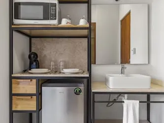Suites Reforma by Homirent hotel thumbnail 6