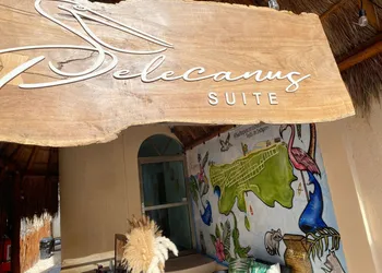 Hotel Pelecanus Suites hotel thumbnail 4
